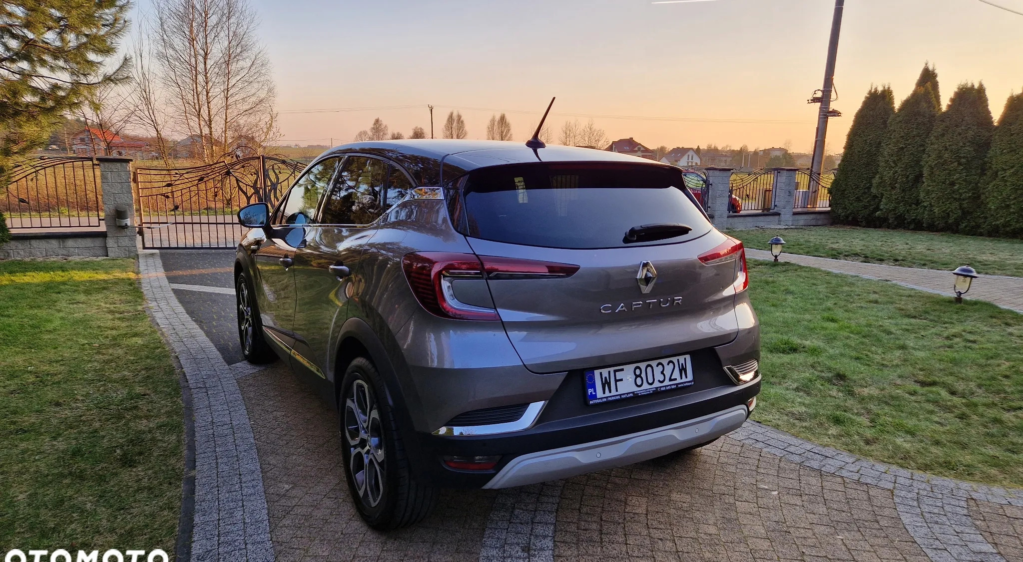 Renault Captur cena 83900 przebieg: 37000, rok produkcji 2022 z Stawiszyn małe 277